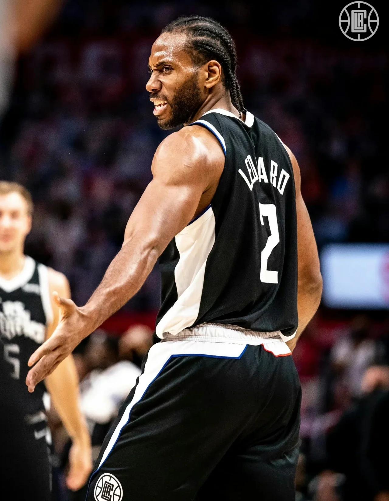 雷迪克：赛前最担心的是防守，但最终我们承受了压力没有崩盘（雷迪克：赛前最大隐忧是防守，所幸最终顶住压力未崩盘）