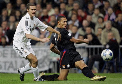 浙江双雄强势领跑联赛（浙江两强携手领跑联赛）