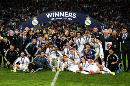 为何亲斯内德？穆帅：斯内德给了我三冠王，那是最棒的一年（穆帅谈为何偏爱斯内德：他助我成就三冠 那是我最辉煌的一年）