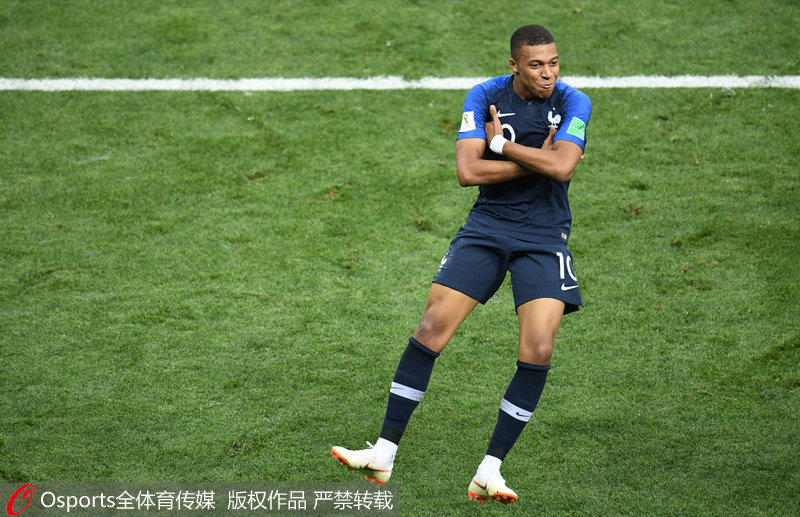 多纳鲁马：我对瓜帅有着极高的敬意 哈兰德性格平和是很好的朋友（多纳鲁马：我对瓜迪奥拉充满敬意，哈兰德性格温和，是我的好朋友）