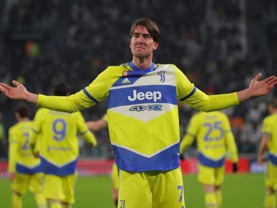 CBA球员赛季表现排行榜（CBA球员赛季发挥排行榜）